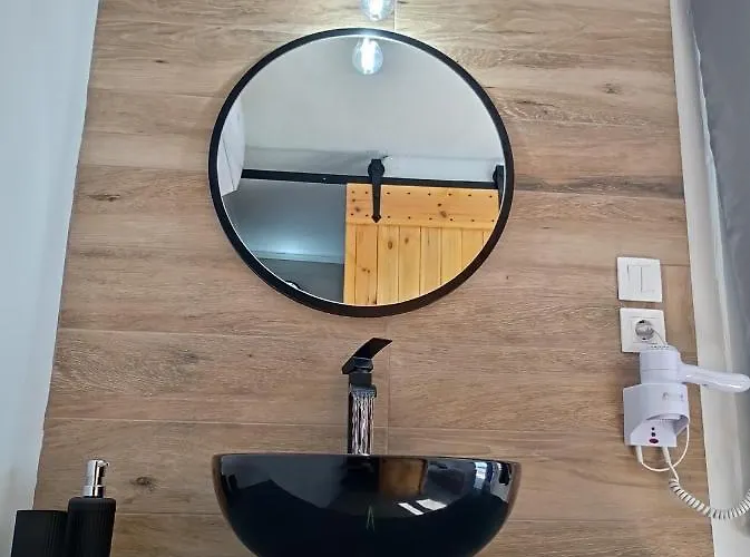 בית הארחה Maistrali