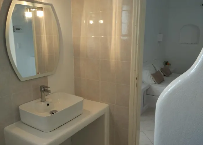 Maistrali ゲストハウス Provatas